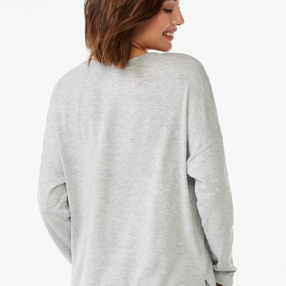 JOYSPUN WOMEN’S HACCI KNIT SLEEP TOP - Picture 2 of 7